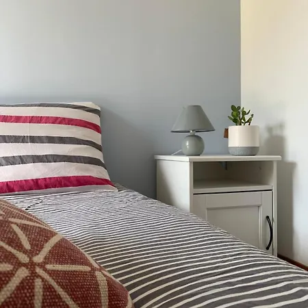 Prázdninový dům Petite Maison Et Grand Jardin Wifi A 20 Minutes